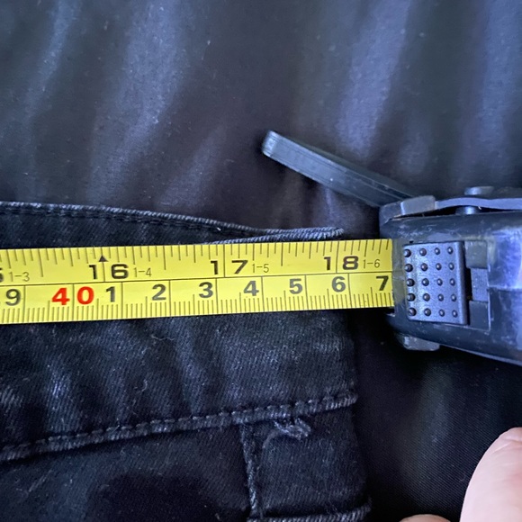 Forever 21 Skinny jeans 36x30 - Picture 3 of 5